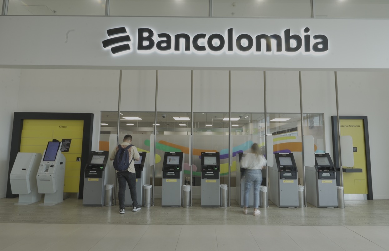 Bancolombia viva envigado