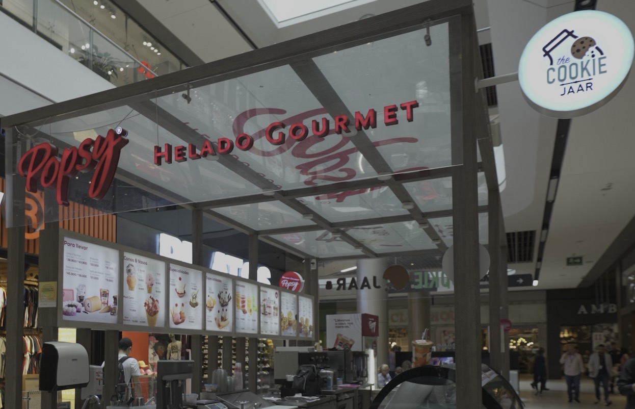 helados popsy en viva envigado