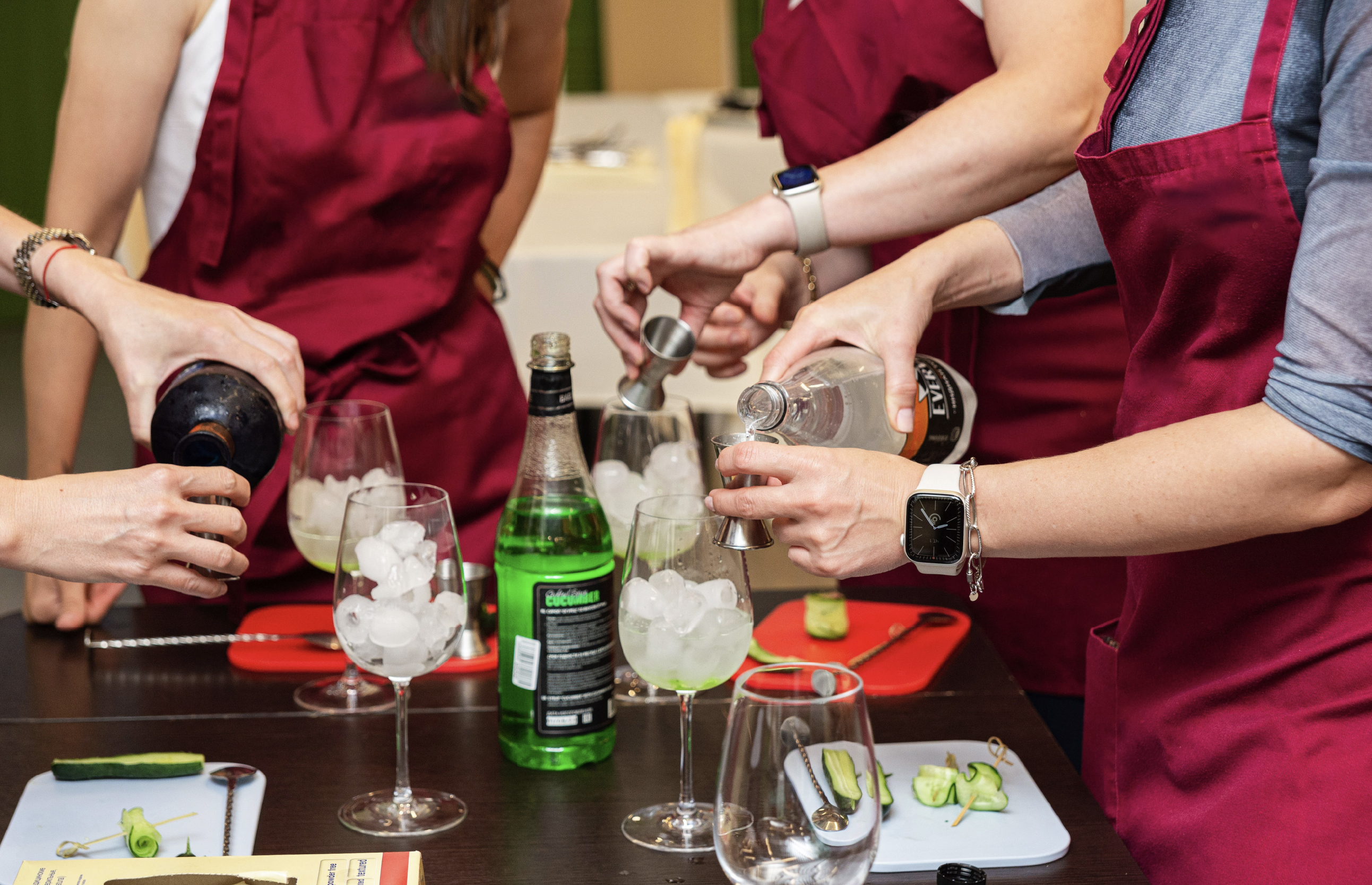 Cata de Coctelería con Tajín y Dislicores 